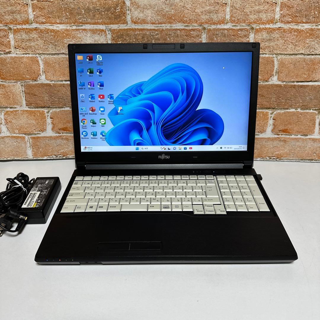 富士通 ノートPC 高速起動SSD メモリ8GB オフィス2024年入りおすすめ