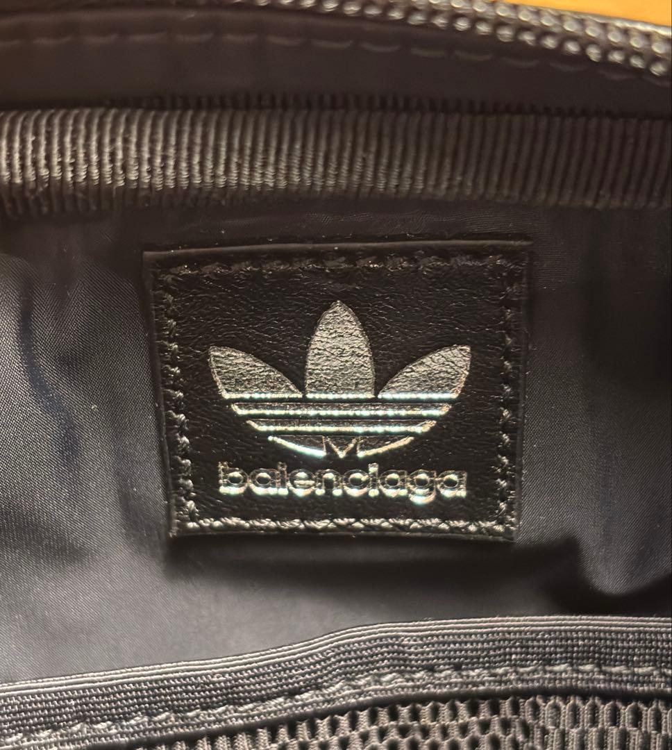 BALENCIAGA × Adidasコラボ ショルダーバッグ　未使用