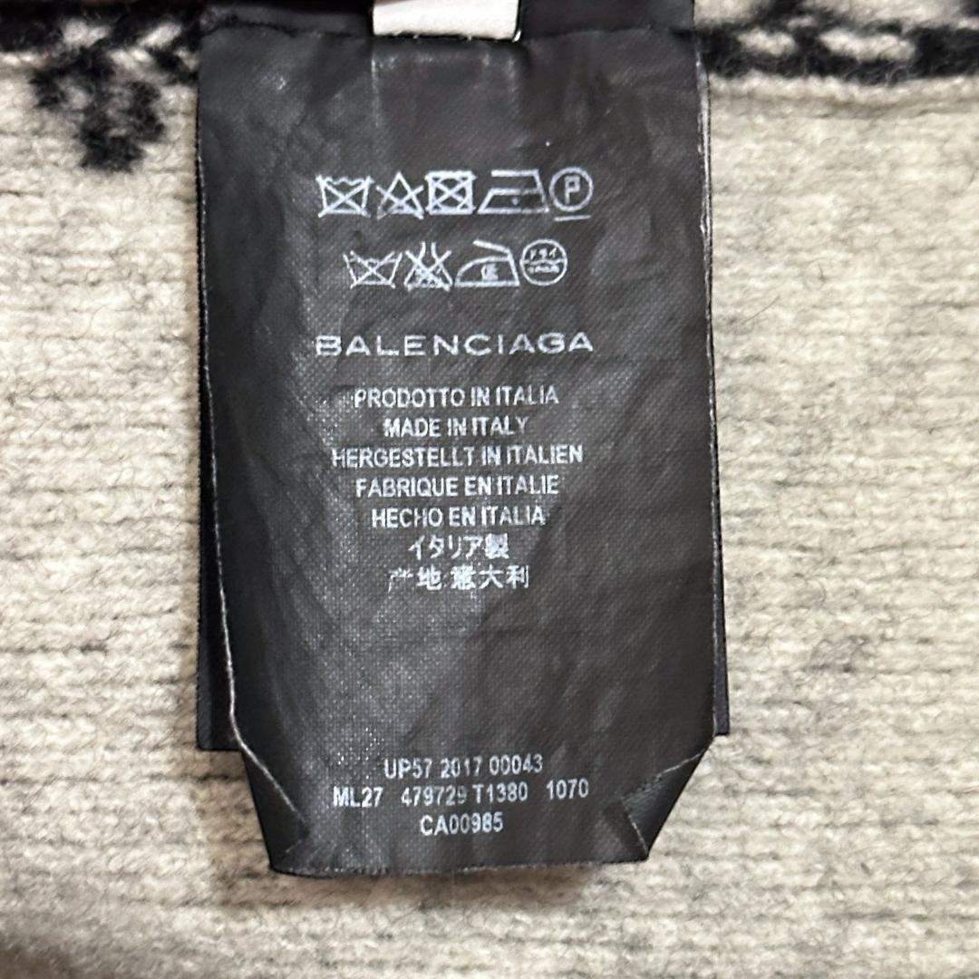 BALENCIAGA ブラック ロゴニットセーター