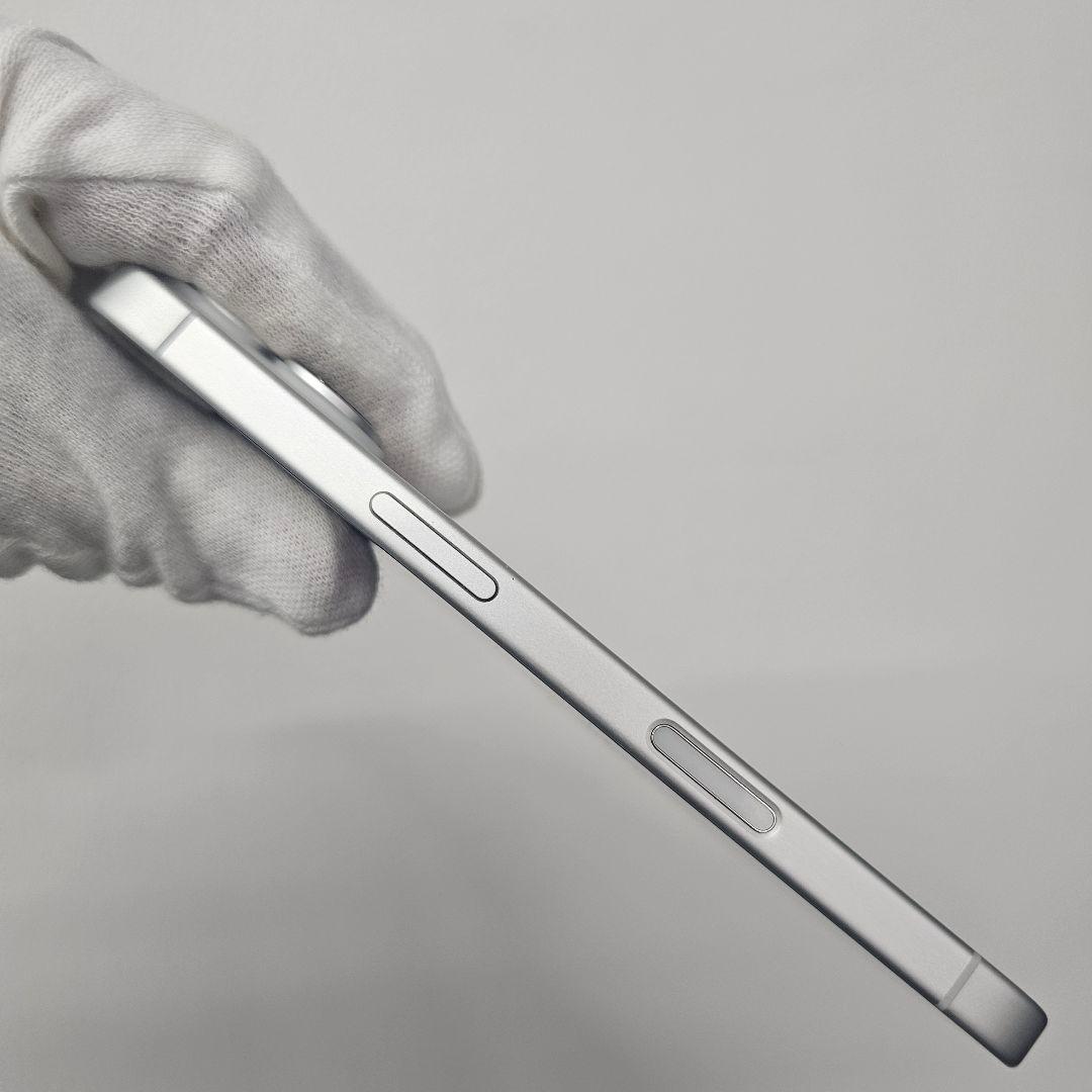 iPhone 16 128GB ホワイト SIMフリー