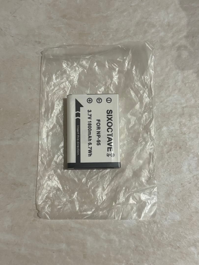 【超良品】Fujifilm X30 SDカード／リーダー・ストラップ付き