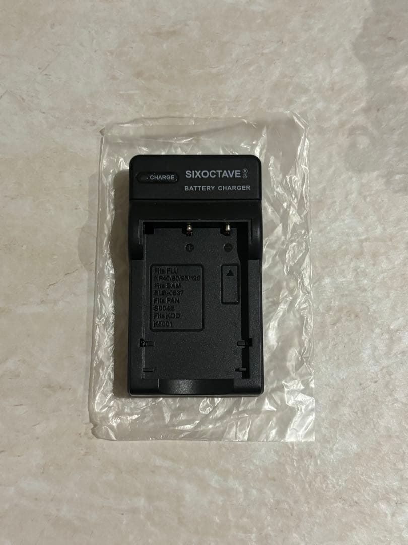 【超良品】Fujifilm X30 SDカード／リーダー・ストラップ付き