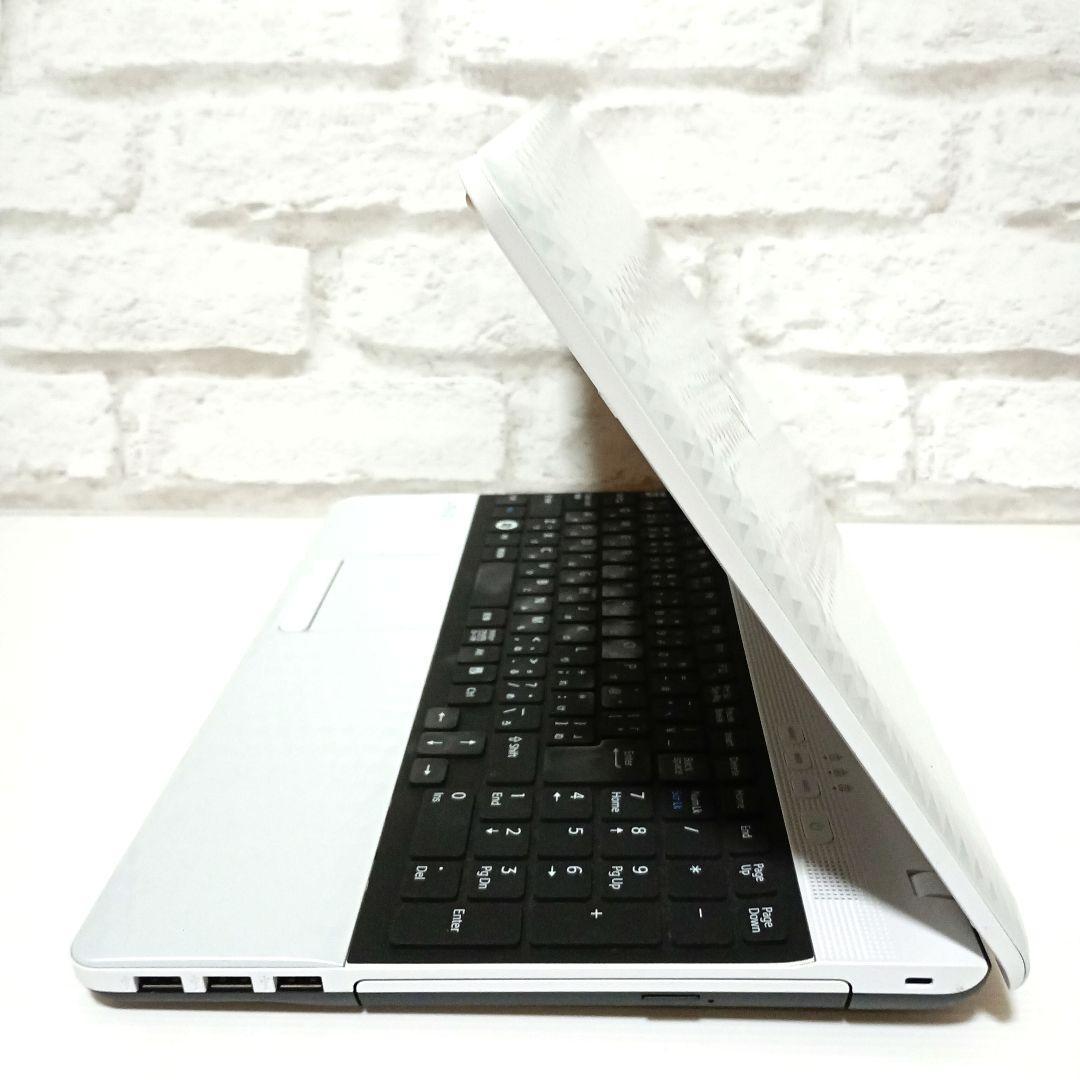 VAIO i5 新品SSD ブルーレイ バッテリー良好 キーボードカバー付