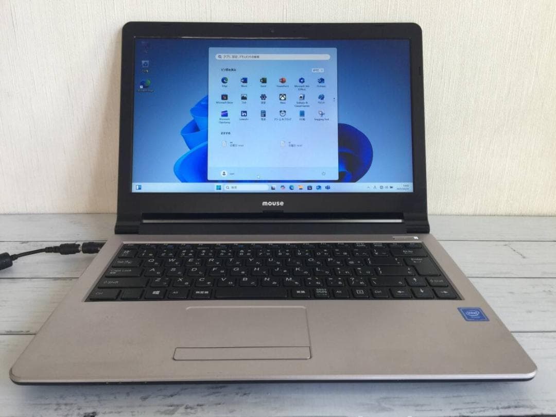 マウス LB-B420SN 14型TFT液晶　薄型・コンパクト ノートパソコン