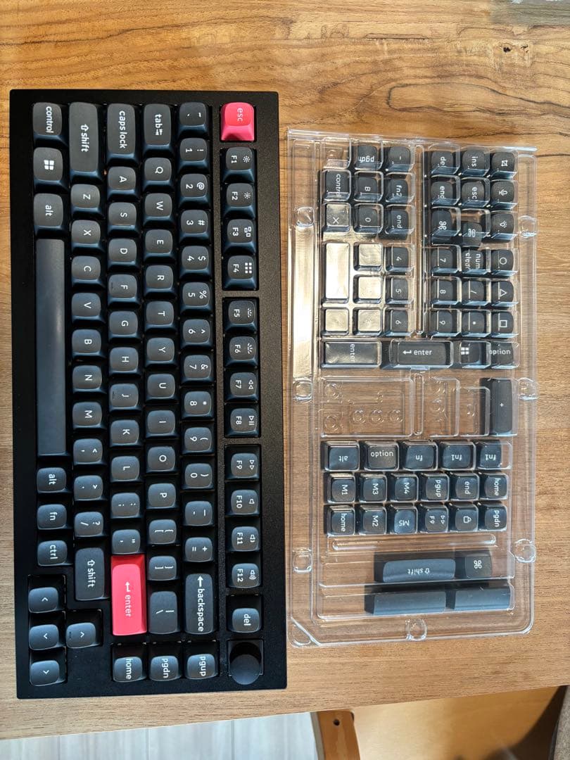 Keychron Q1 Max 英語配列 バナナ軸