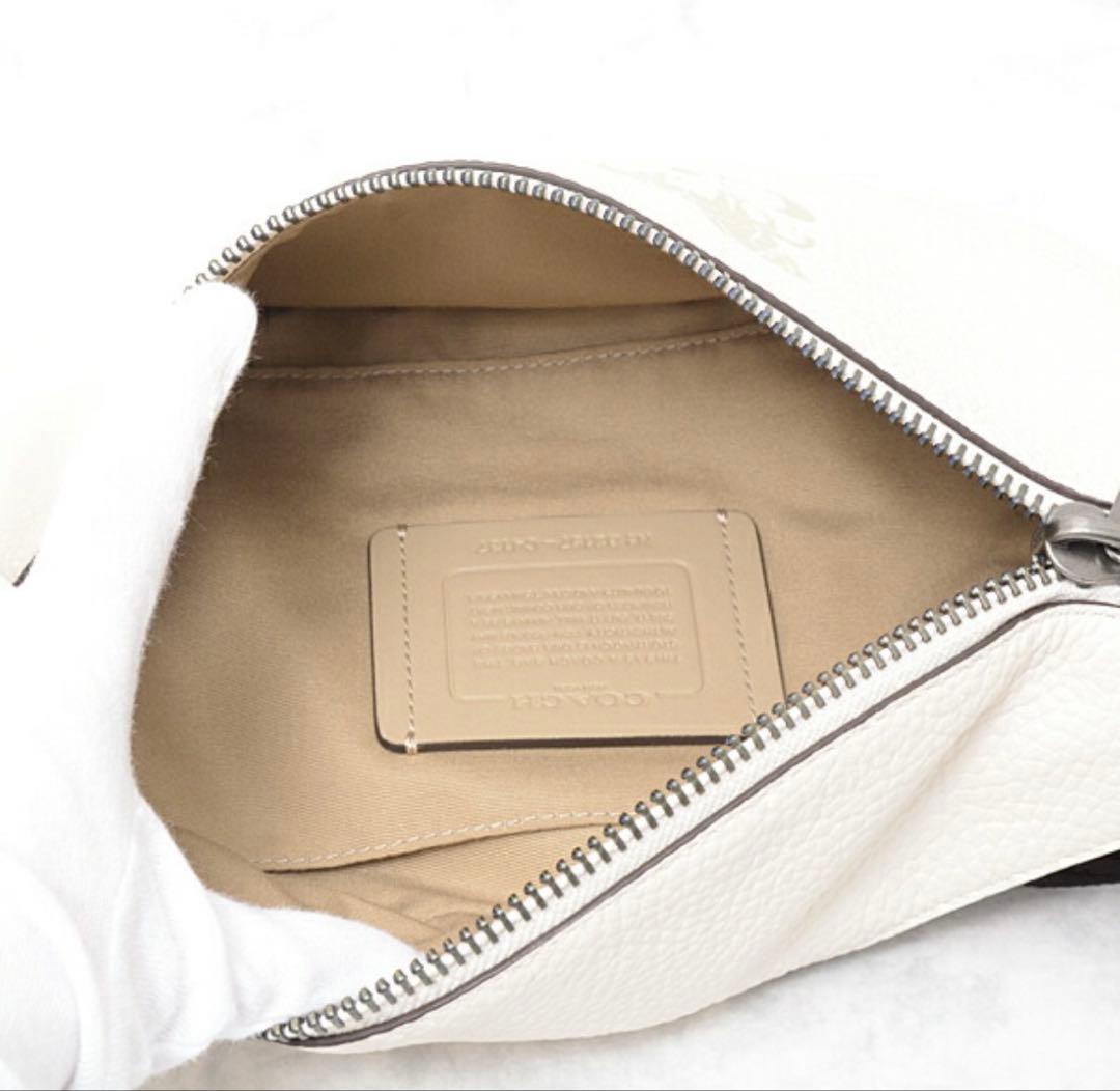 コーチ COACH レザーボディバッグ ホワイト