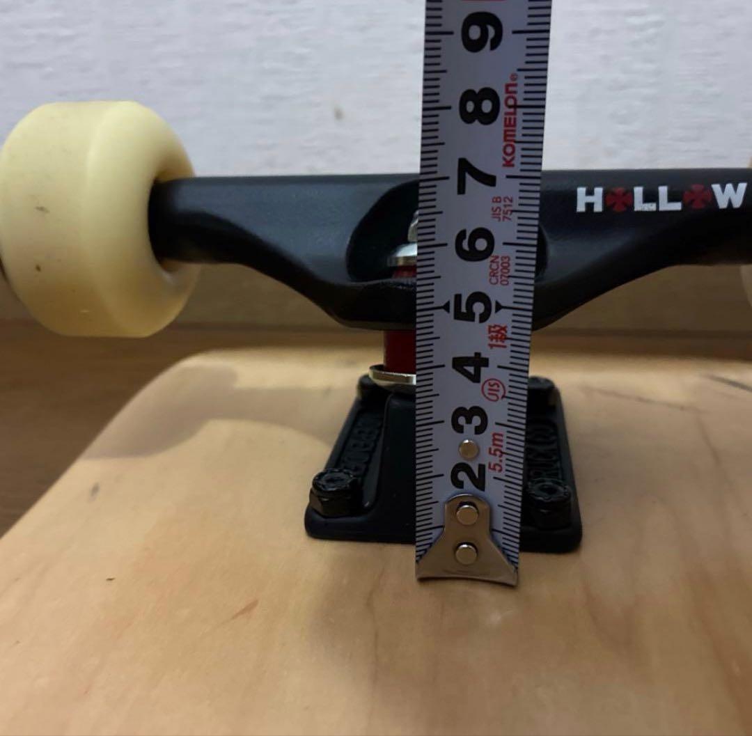 スケートボード　インディペンデント　スピットファイア