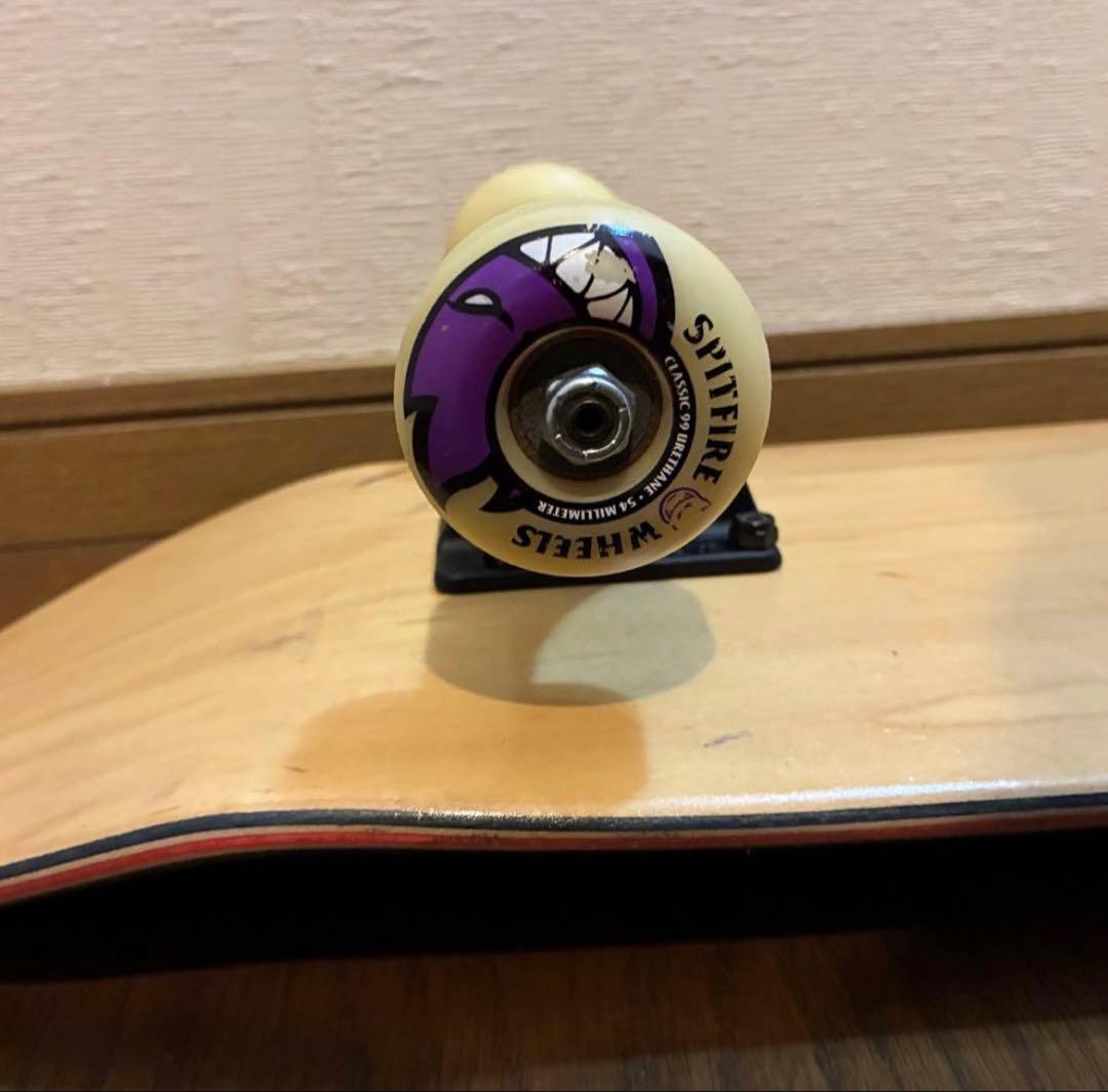 スケートボード　インディペンデント　スピットファイア