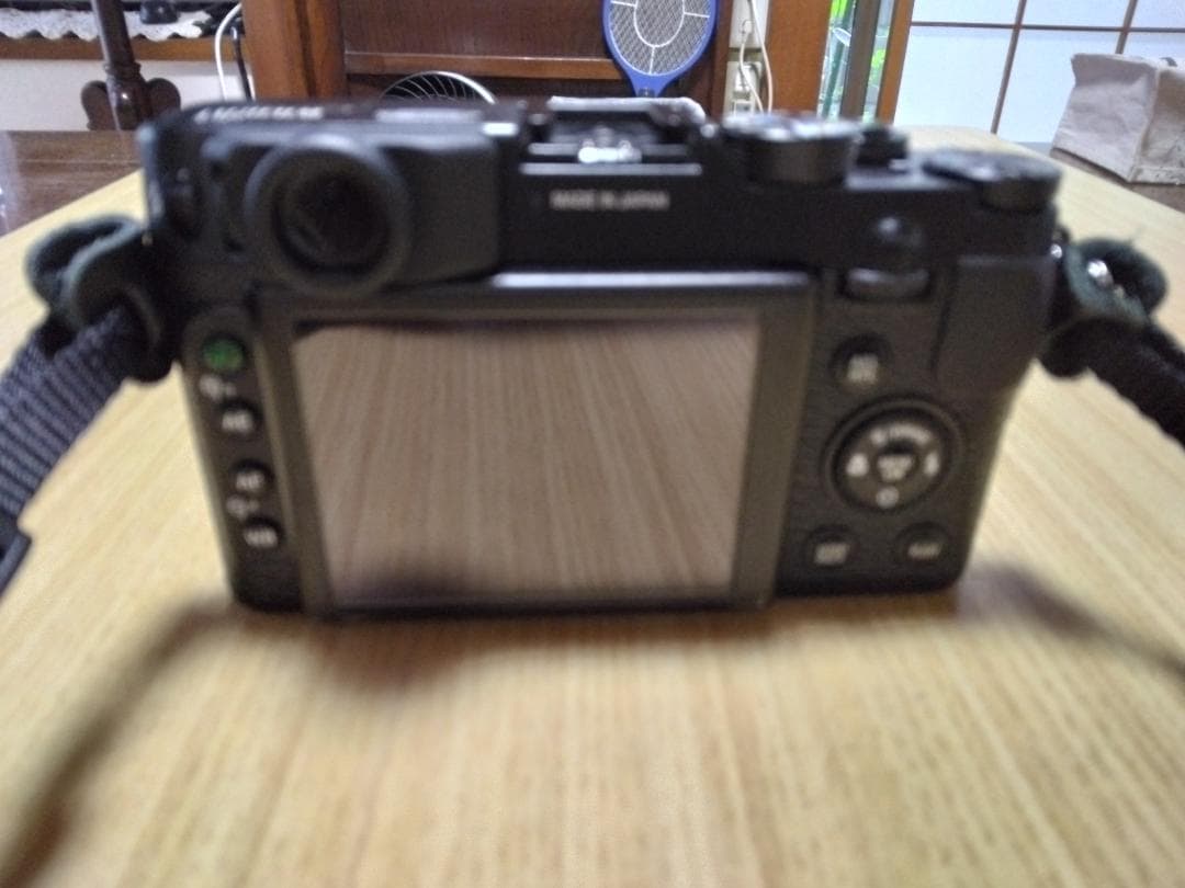 FUJIFILM デジタルカメラX10