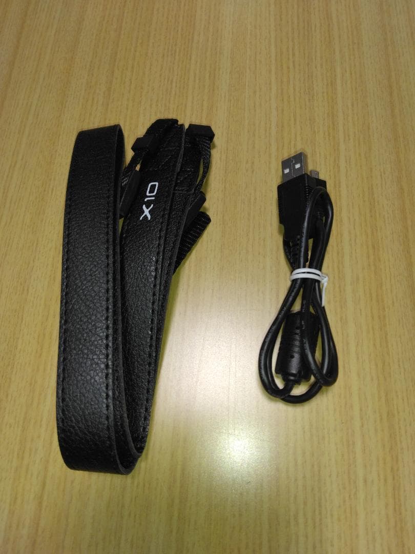 FUJIFILM デジタルカメラX10