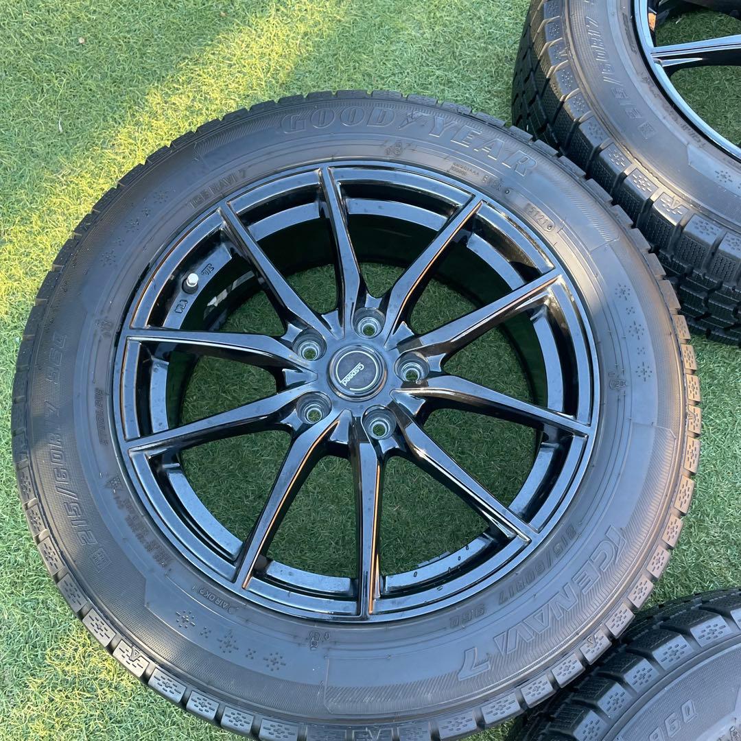 ①215/60R17 スタッドレスタイホイールセット グッドイヤー (1/4)