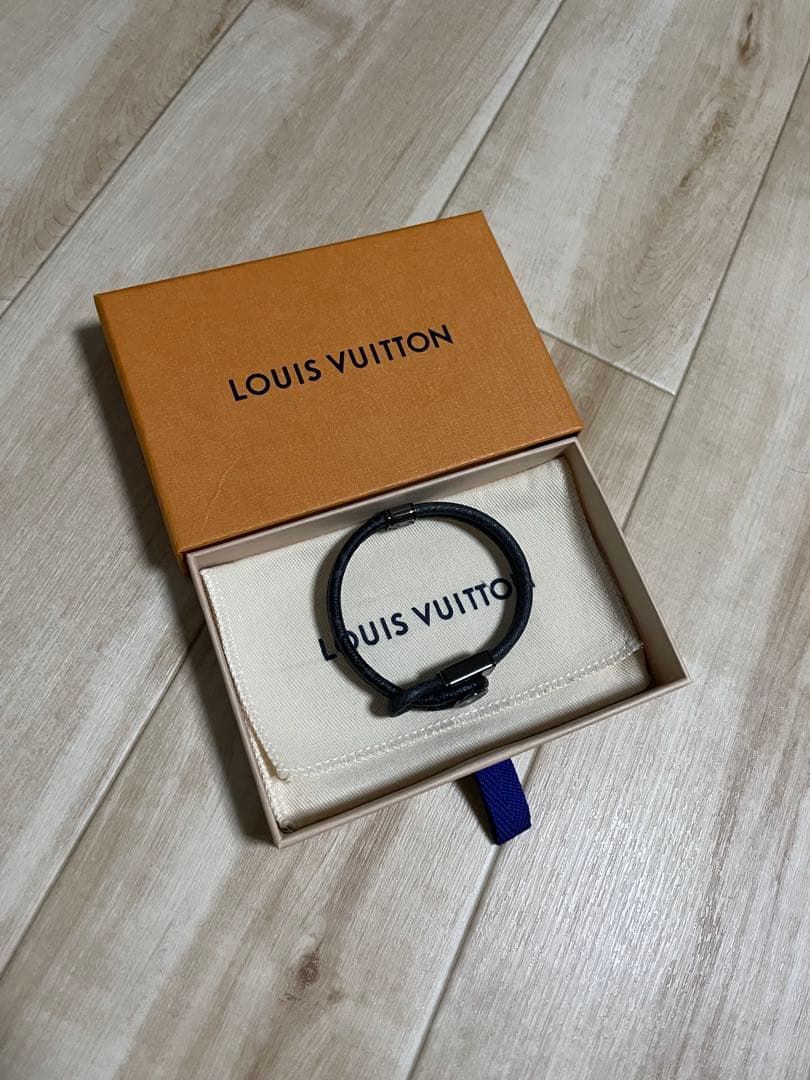 k*1様 【新品・未使用】LOUIS VUITTON ブレスレット・ループ イッ