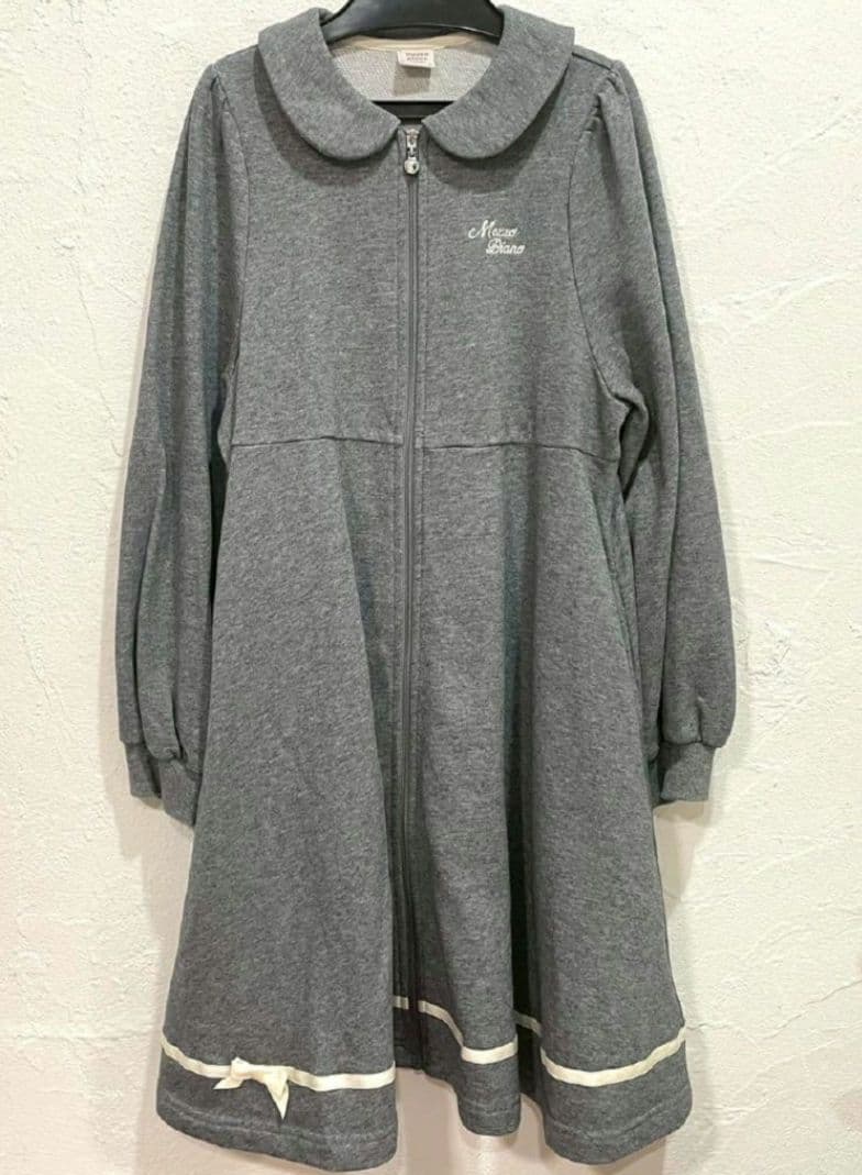 超美品★メゾピアノJr★ワンピース　グレー　裾ライン　リボン　140