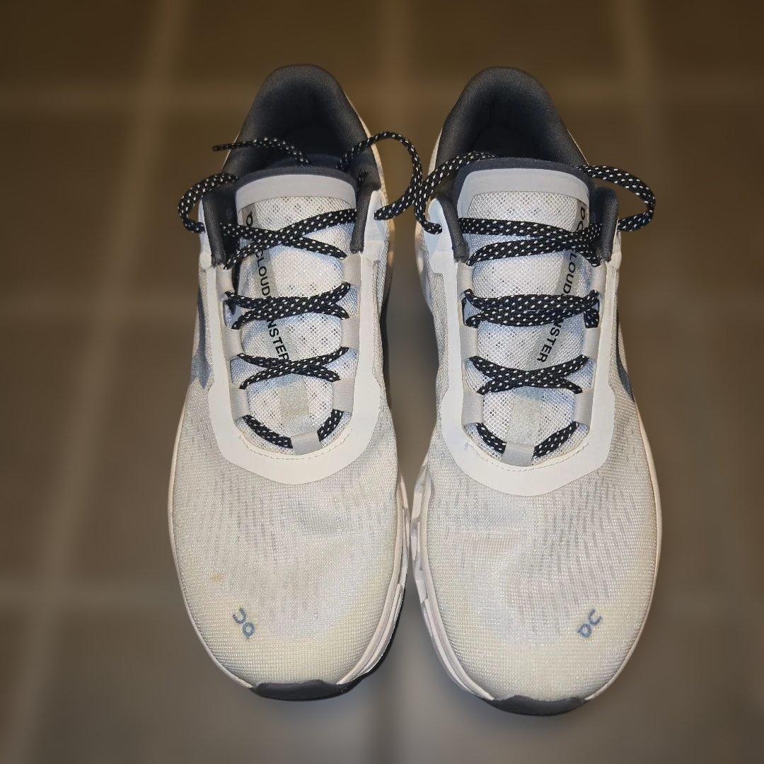 On Cloudmonster ホワイト スニーカー26.5+Cloudflow