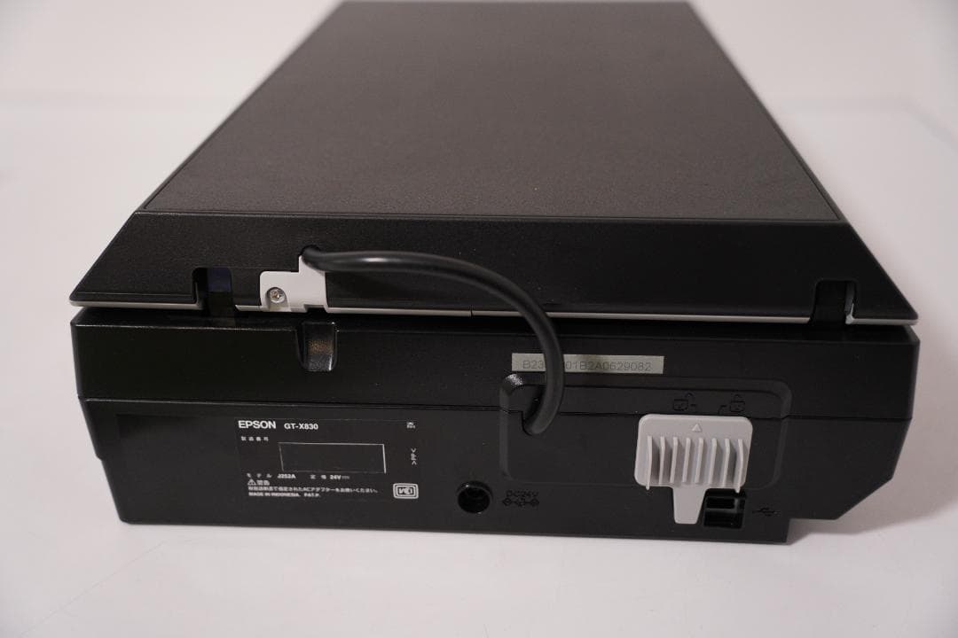EPSON GT-X830 フラットベッドスキャナー A4 ACアダプター付