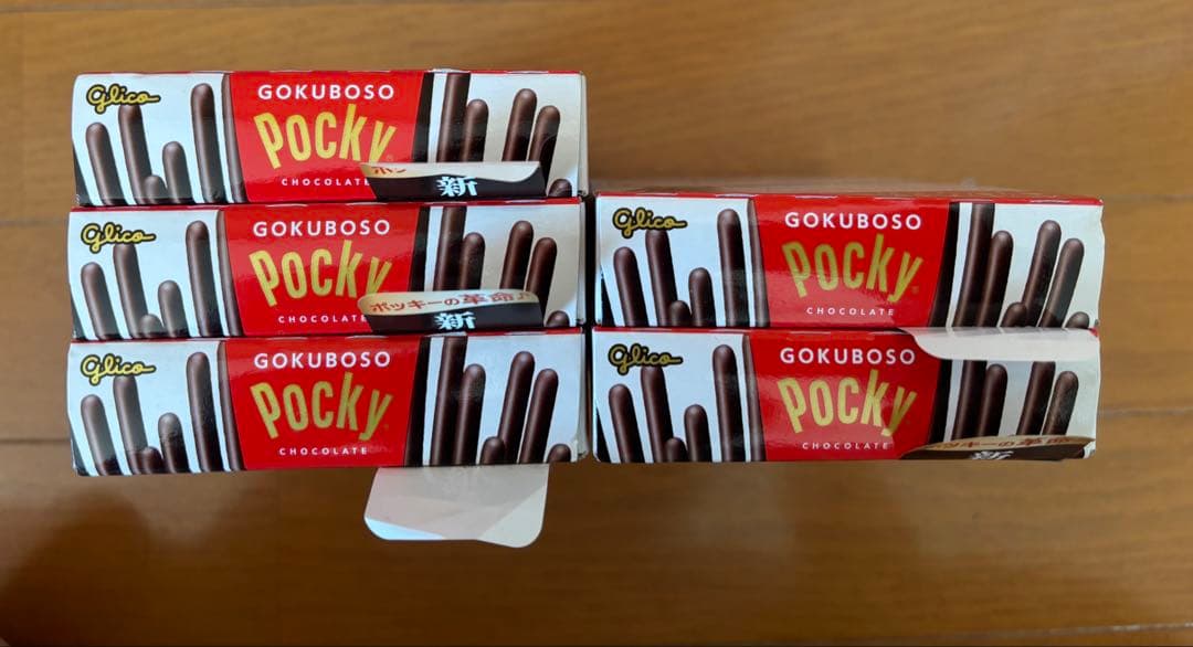 いちごつみ、カプリコ、チロルチョコポッキーチョコもち紗々小2026年7月、6月、