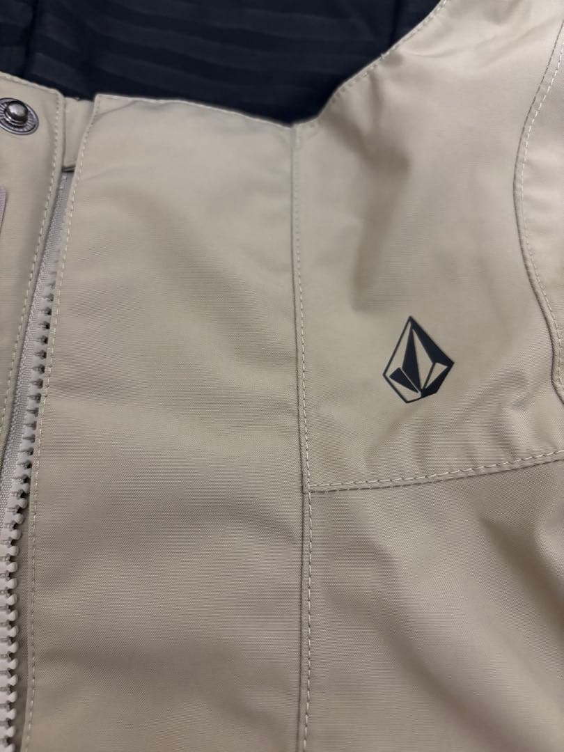 0*2様 現行版VOLCOM ボルコム ゴアテックス ジャケット スノボ ウェア