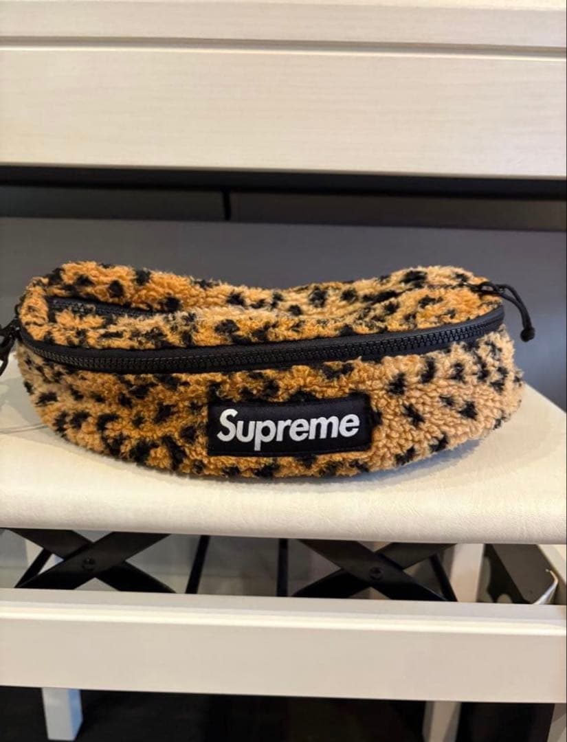 Supreme レオパード柄 ボディバッグ