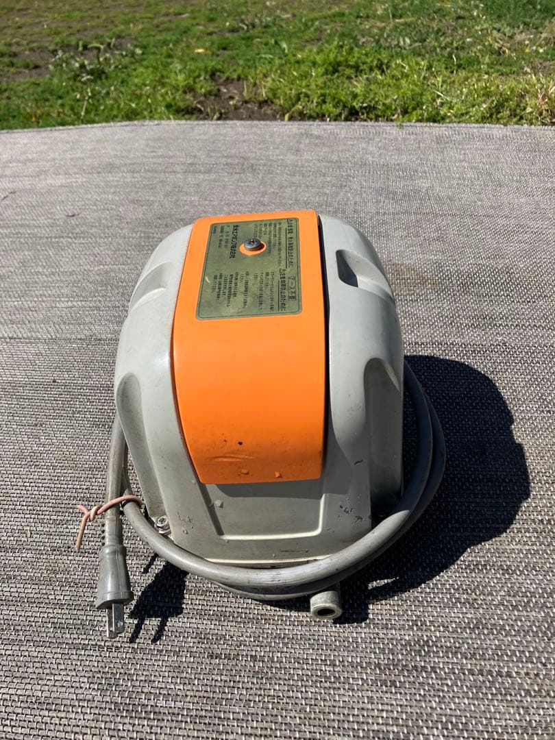 安永エアーポンプ　庭池、浄化槽用　能力毎分100L吐出