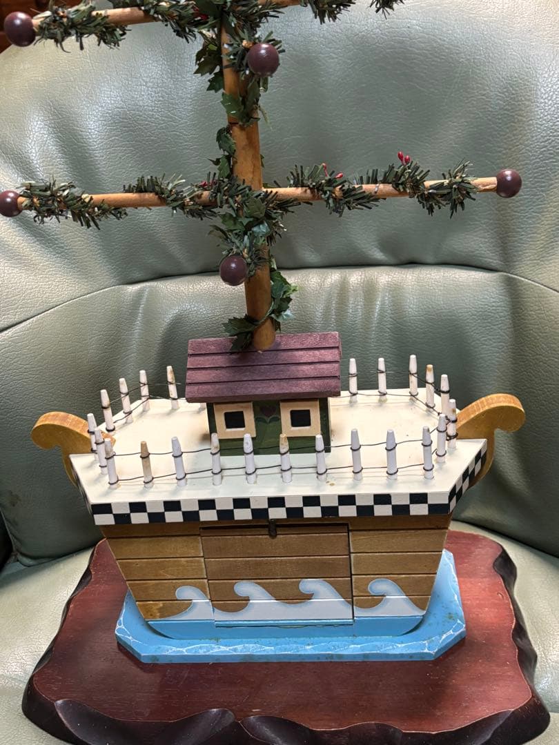 大特価！希少ノアの方舟　動物のツリー（9A）