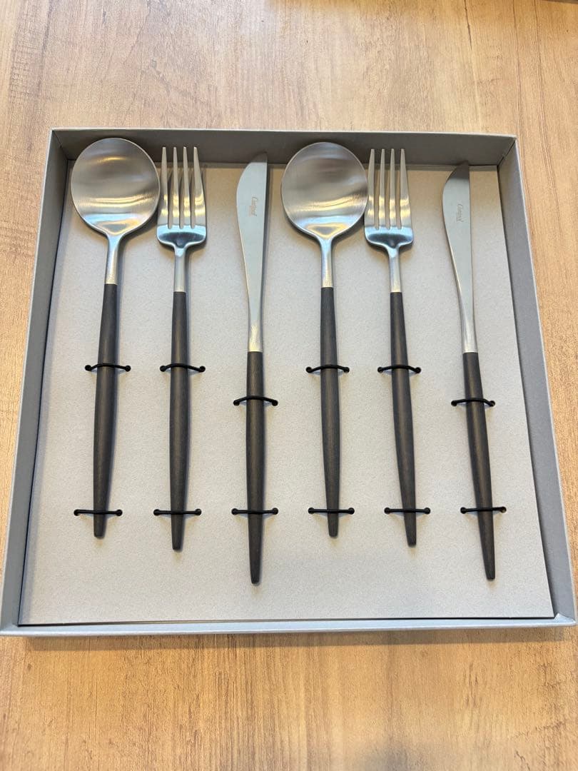 【新品未使用】クチポール　ゴアブラック×シルバー ディナーペアセット