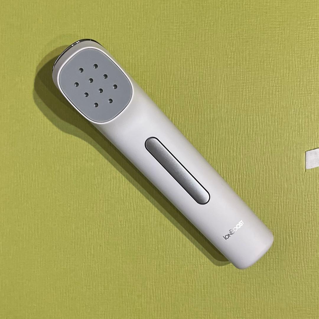 【美品】パナソニック イオンブースト EX EH-SS85-W イオン美顔器