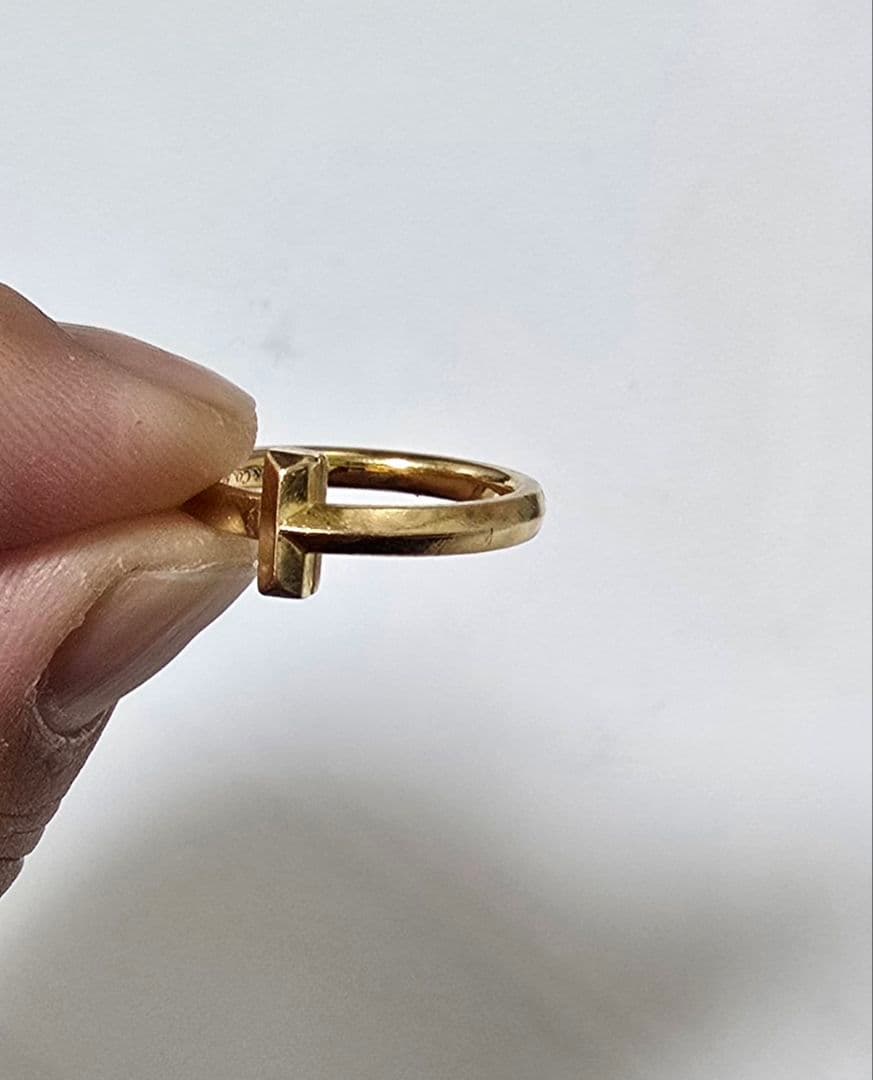 Tワンリング　イエローゴールドUS6、大体日本サイズで約11くらい