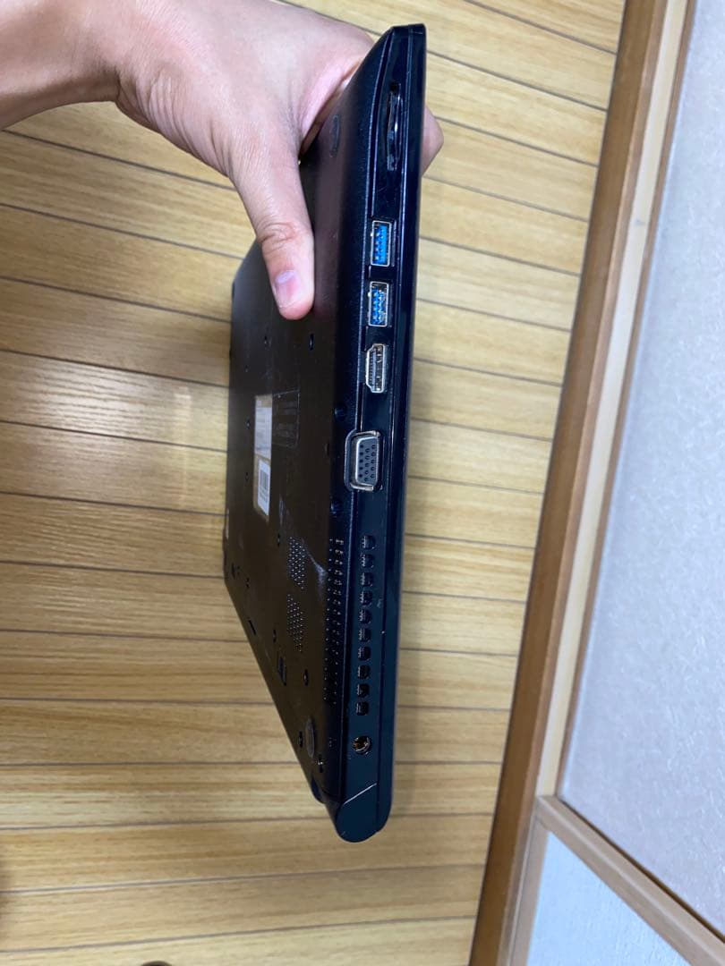 TOSHIBA 東芝 Dynabook Satellite B35/R