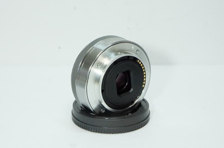 【広角/単焦点】 SONY E 16mm F2.8