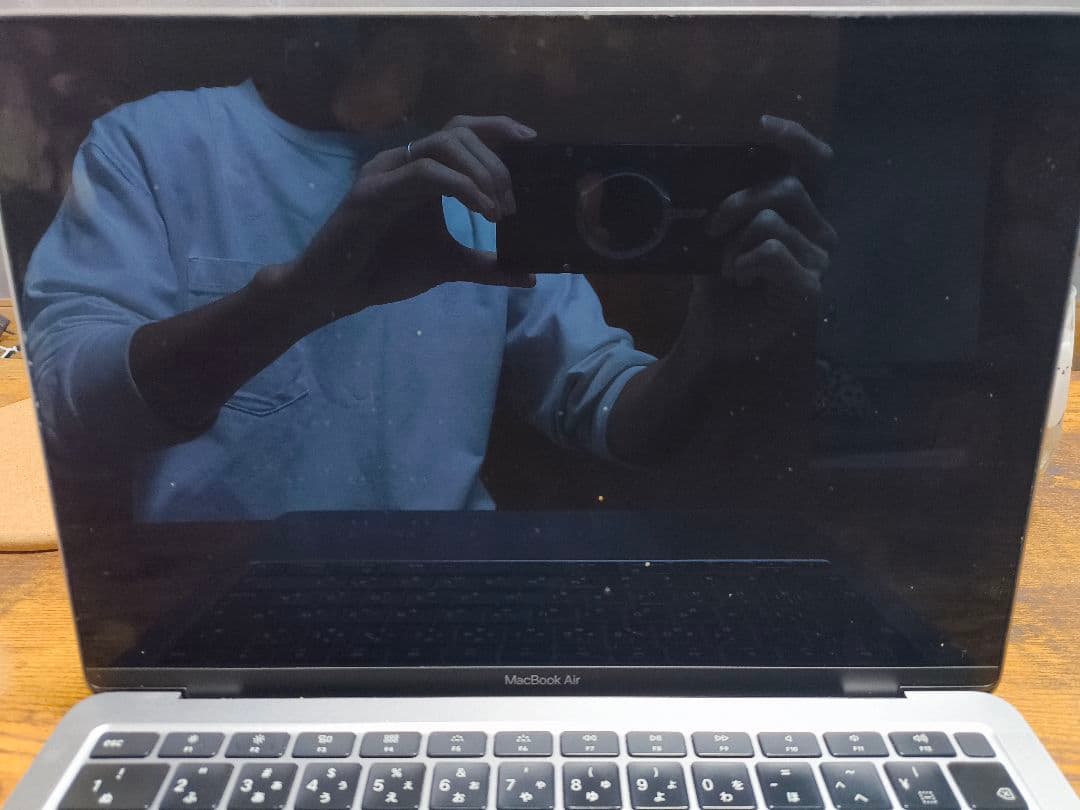 19日中限定値下 MacBook Air スペースグレー起動不可ジャンク