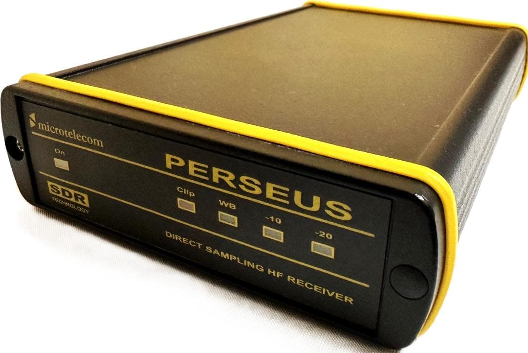 AOR PERSEUS SDR受信機