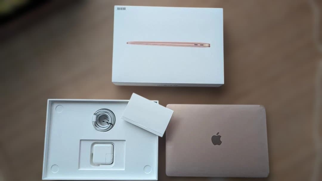 Apple MacBook Air 512GB（2018・13インチ）16GB