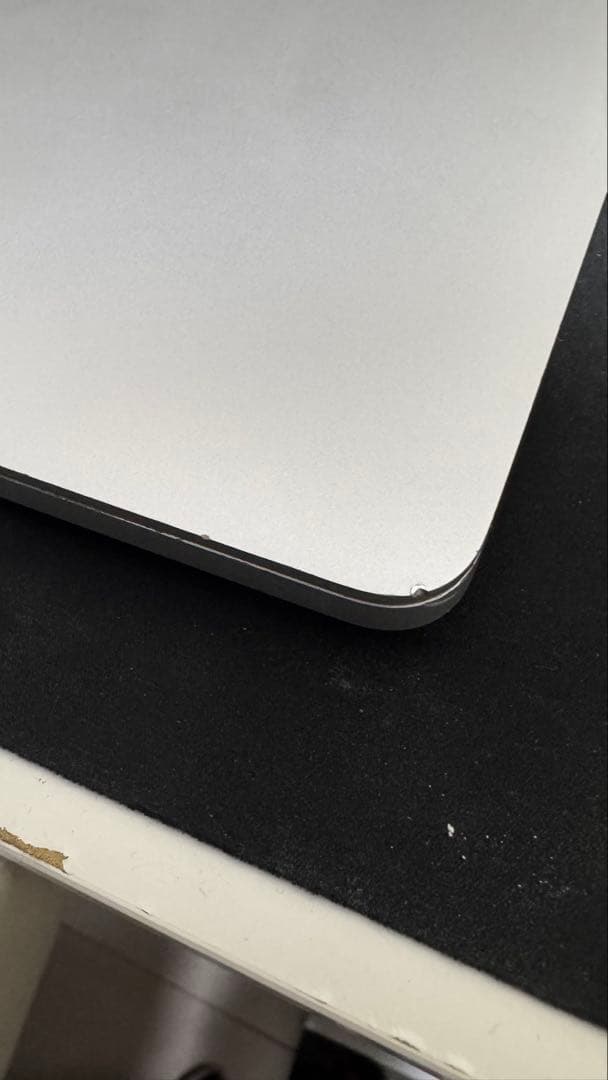 DDD　MacBook Pro (M1, 2020) 16GB