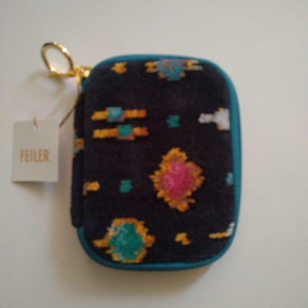新品未使用フェイラーシンス　アクセサリーポーチ