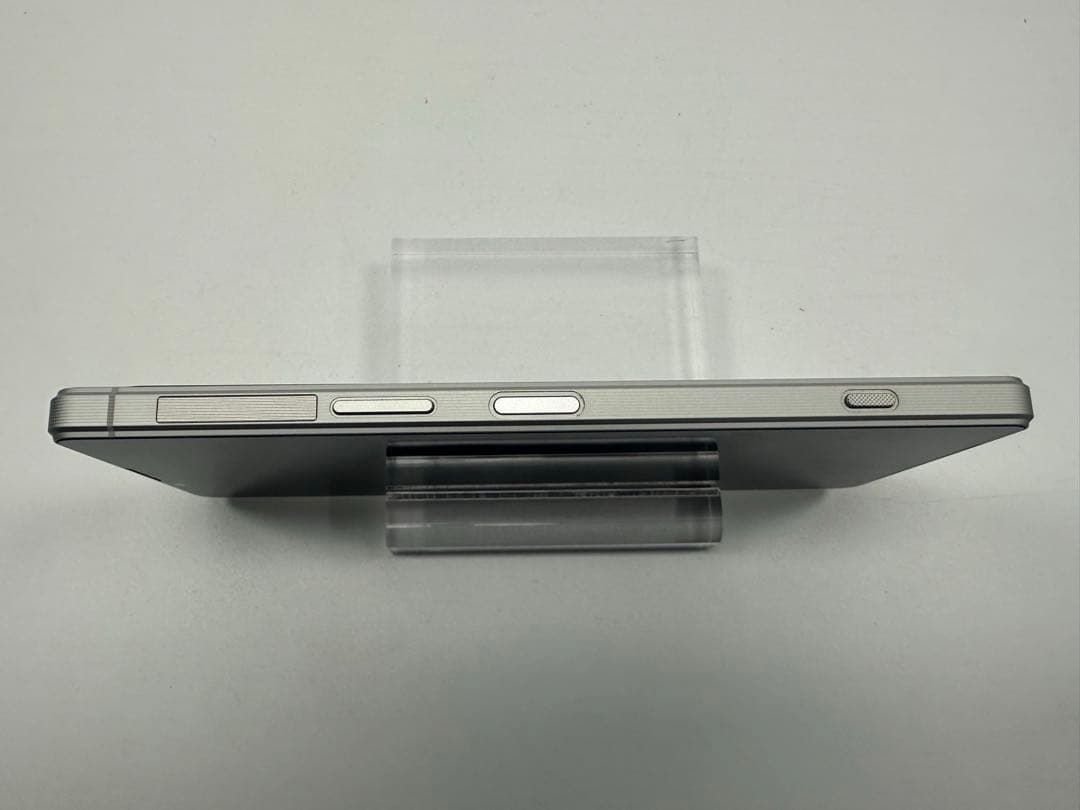 美品 SONY Xperia 1 V SoftBank 256GB シルバー