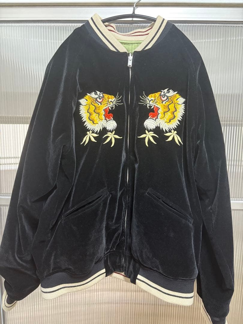 スカジャン 虎と鷹の刺繍 黒・緑 ベッチン