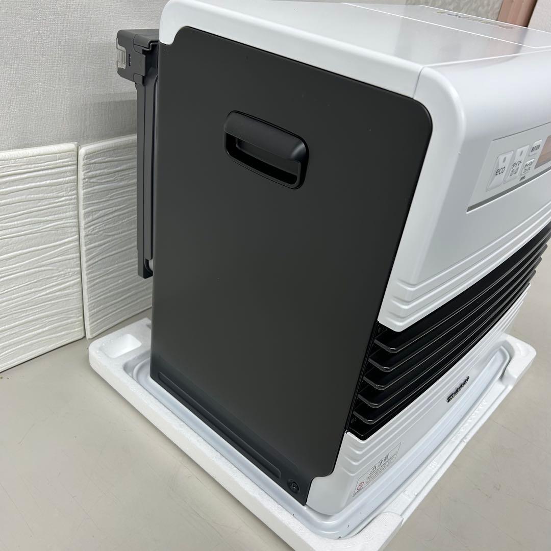 【未使用品】2024年製　ダイニチ 石油ファンヒーター FW-4724GR