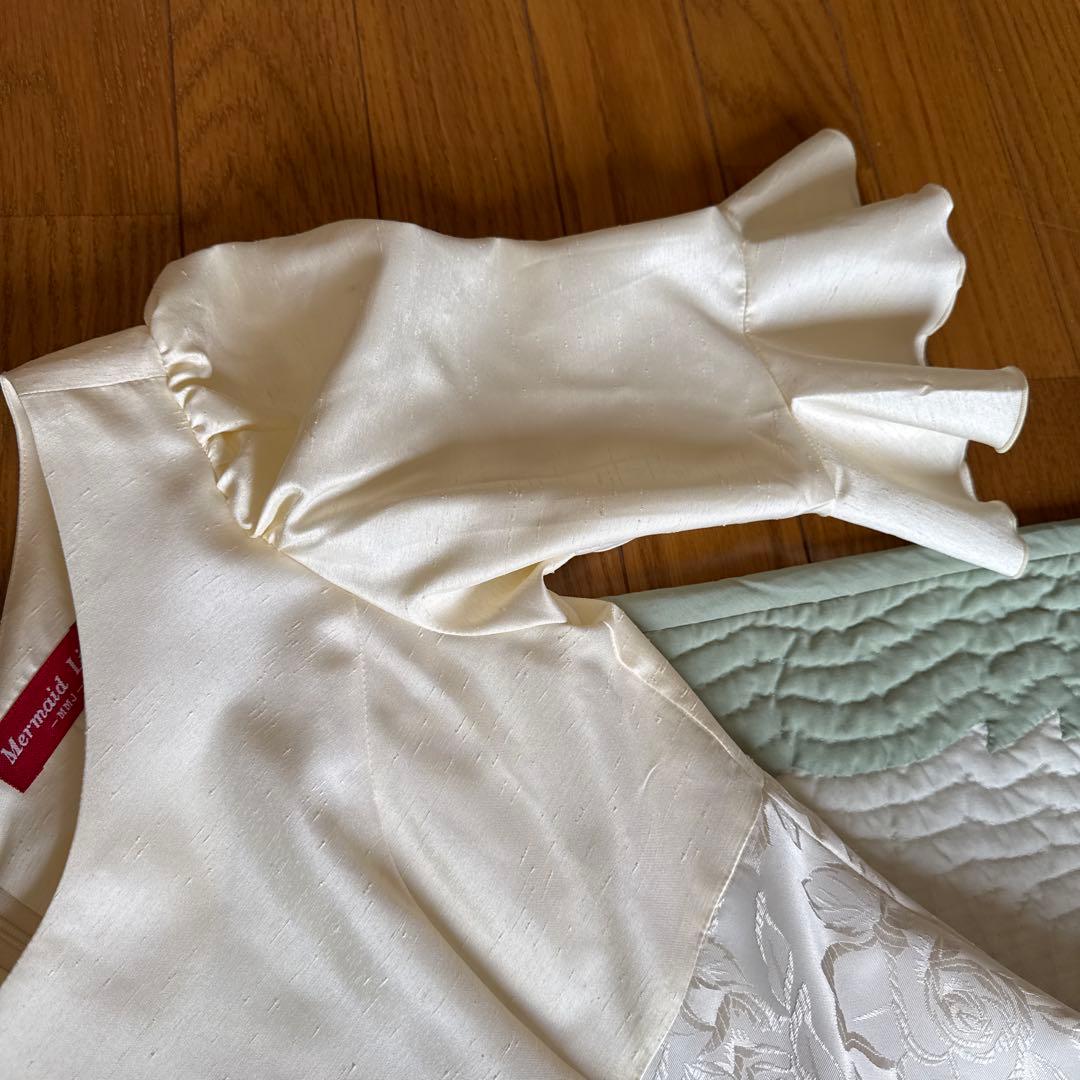 フラワー柄アイボリーロングドレス　フラダンス