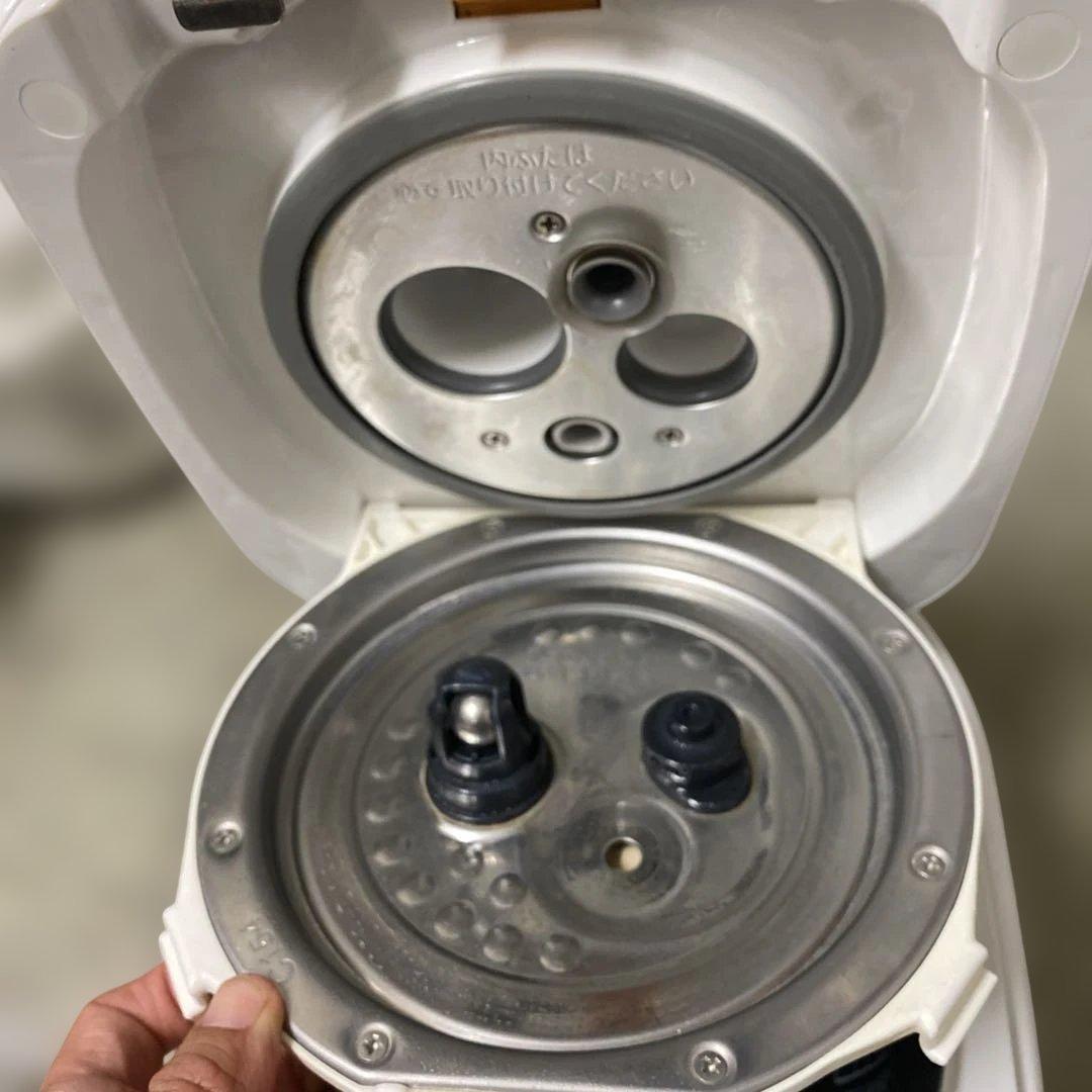 象印NP-RN05 炊飯器 3合炊き 2024年製