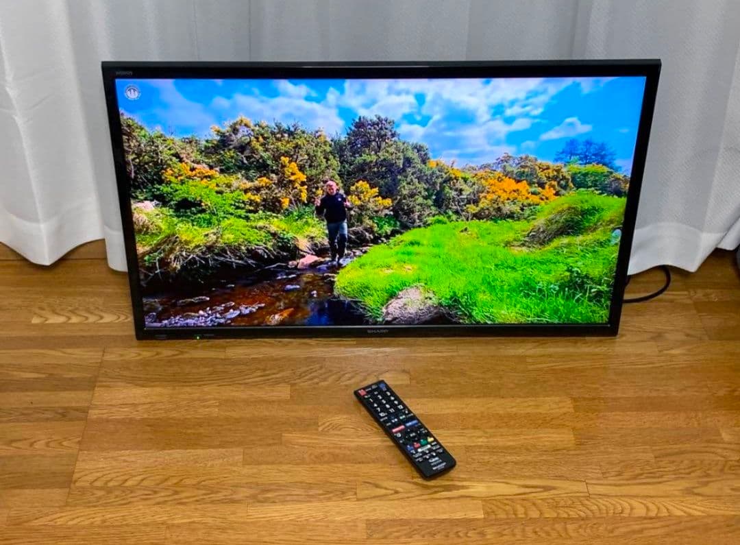 SHARP シャープAQUOS 液晶テレビ 32型 19年製