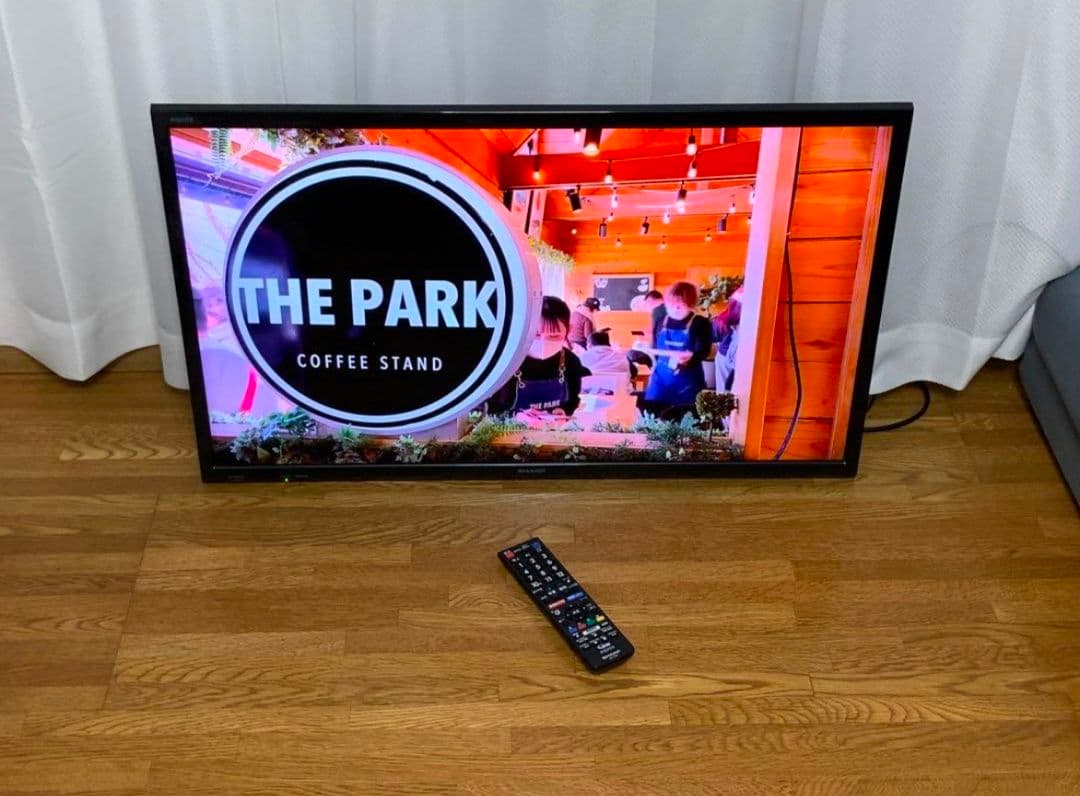 SHARP シャープAQUOS 液晶テレビ 32型 19年製