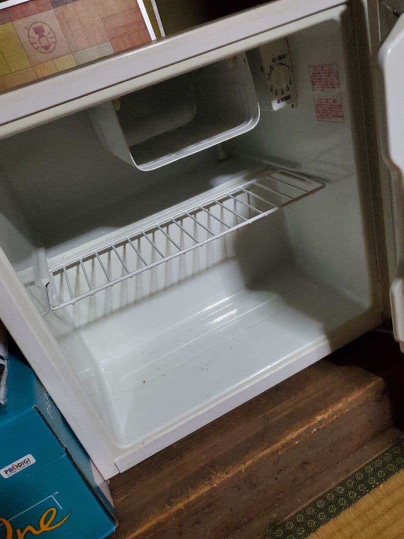 HITACHI　冷蔵庫　 R-5VP