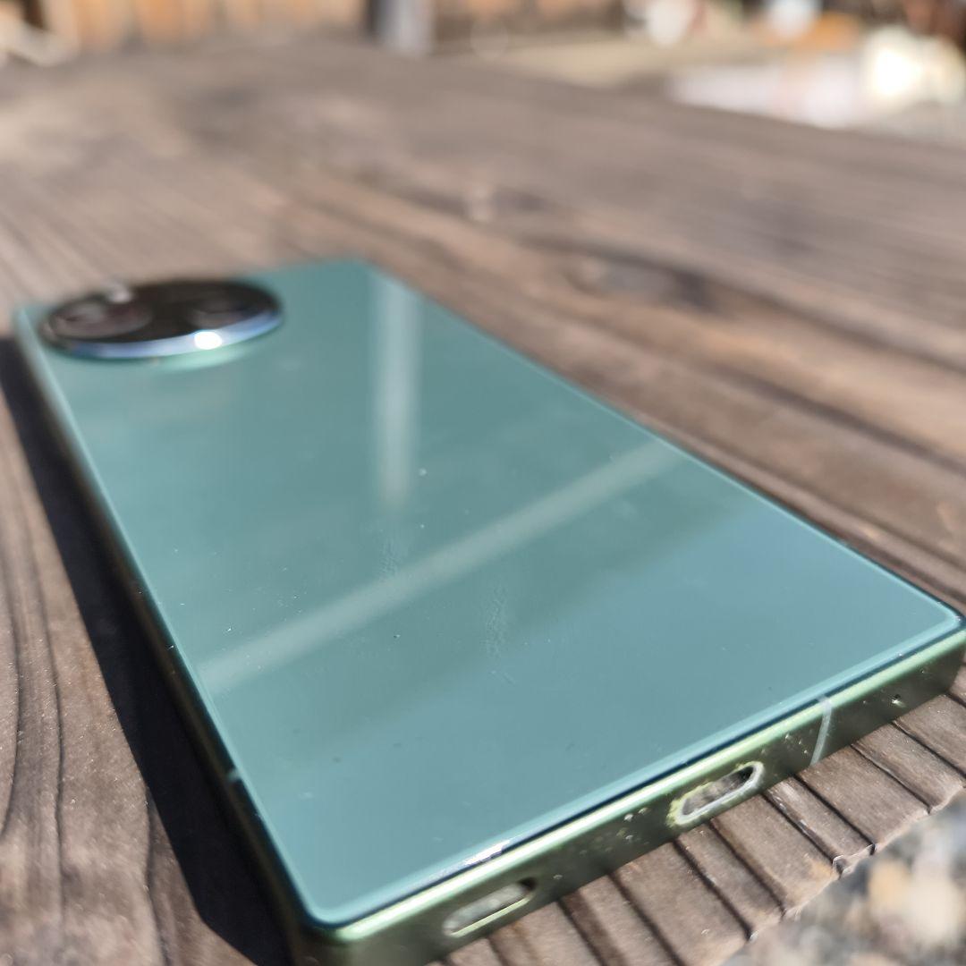 AQUOS R9 グリーン 本体　カメラレンズ交換済み