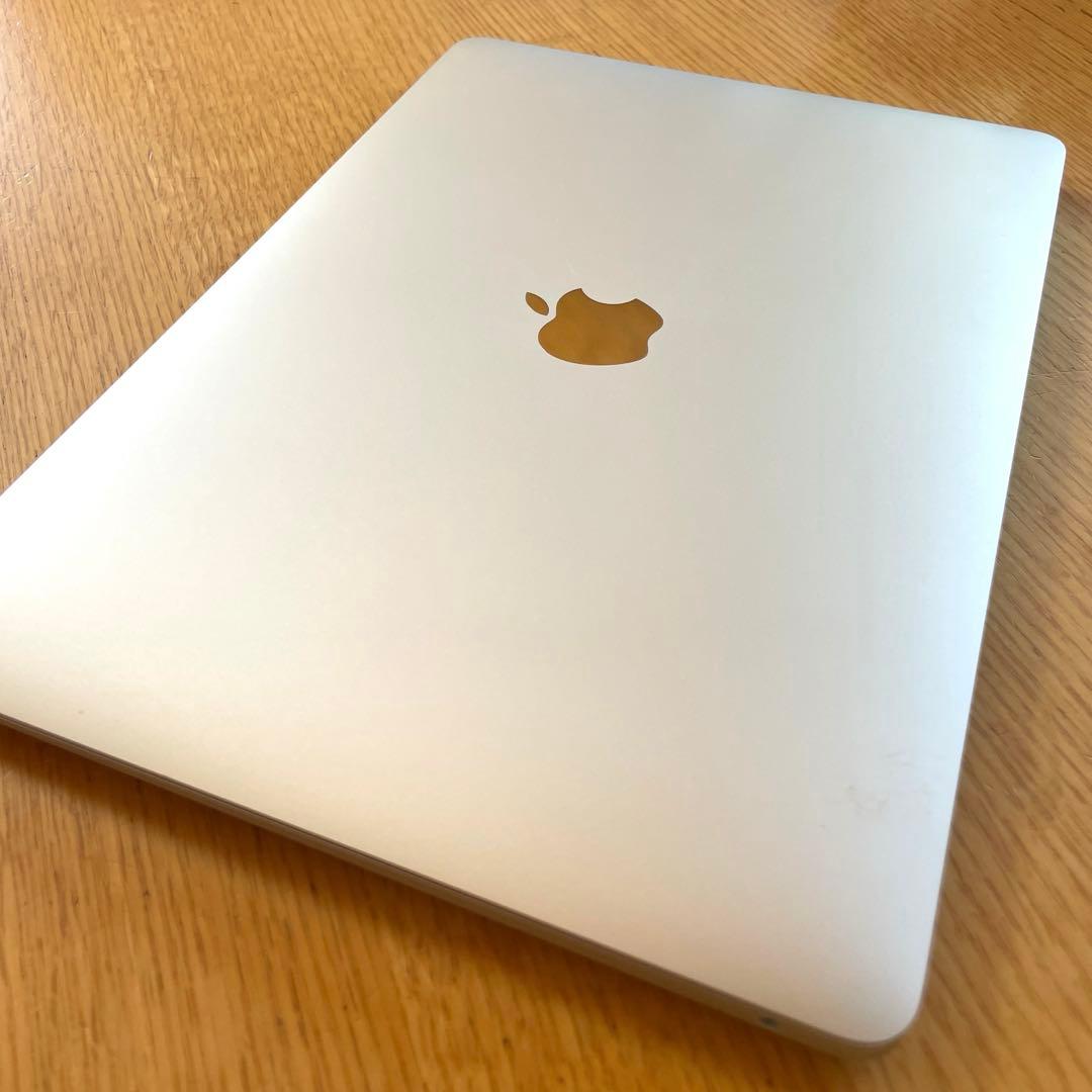 MacBook本体 MacBook Air 2020 M1 A2337 8GB 256GB