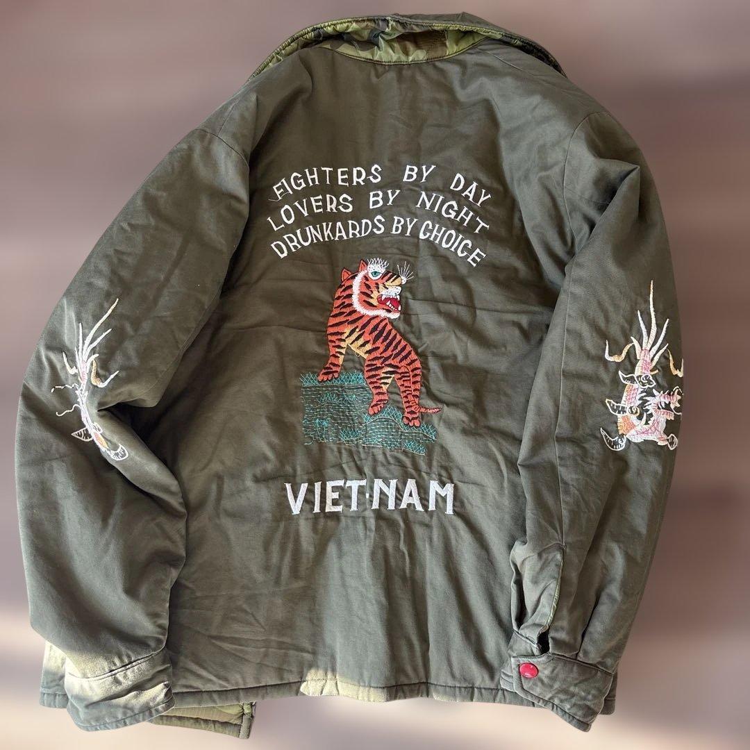 テーラー東洋　ベトナムリバーシブルジャケット　チャック故障