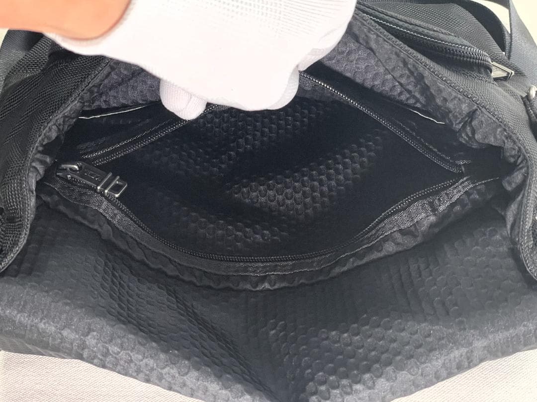 ⭐︎値下げ【美品】TUMI ブラック メッセンジャーバッグ 22371HKH