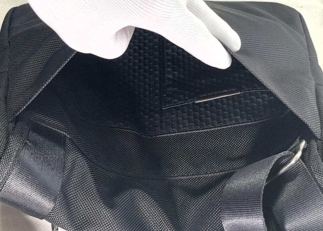 ⭐︎値下げ【美品】TUMI ブラック メッセンジャーバッグ 22371HKH