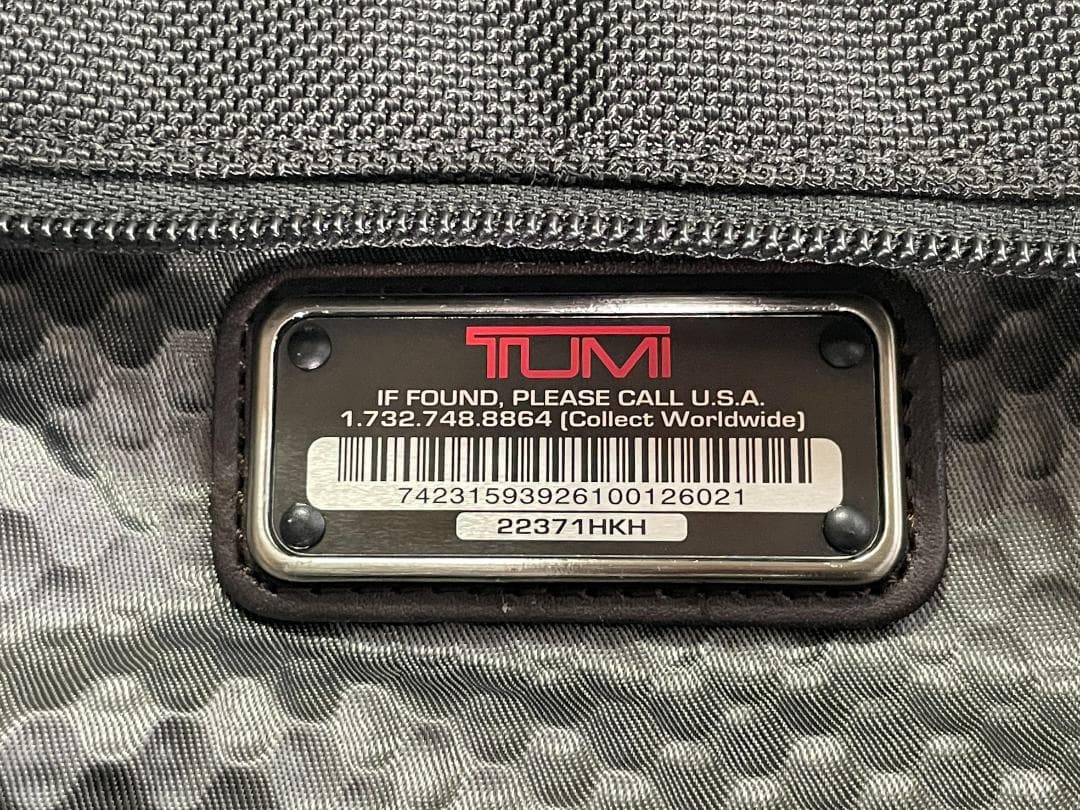 ⭐︎値下げ【美品】TUMI ブラック メッセンジャーバッグ 22371HKH