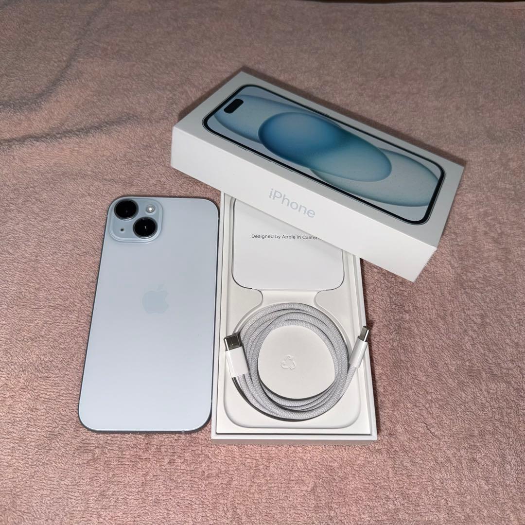 iPhone 15 ブルー　128GB 箱あり