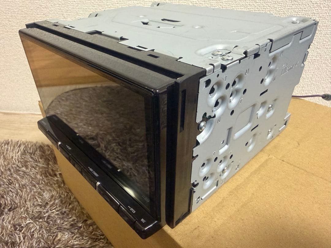 パイオニア カロッツェリア カーナビ AVIC-RZ711